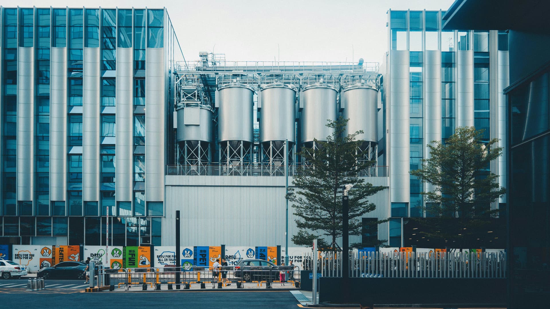 Comisia Europeană aprobă preluarea BASF Coatings de către Carlyle cu condiții pentru protejarea concurenței