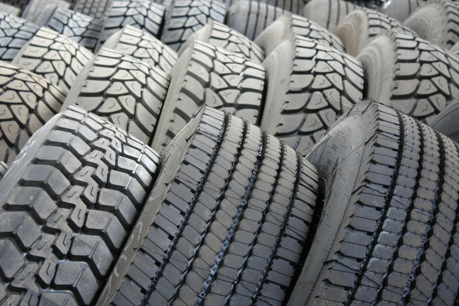 Comisia Europeană aprobă un ajutor de stat de 71,6 milioane de euro pentru extinderea Hankook în Ungaria
