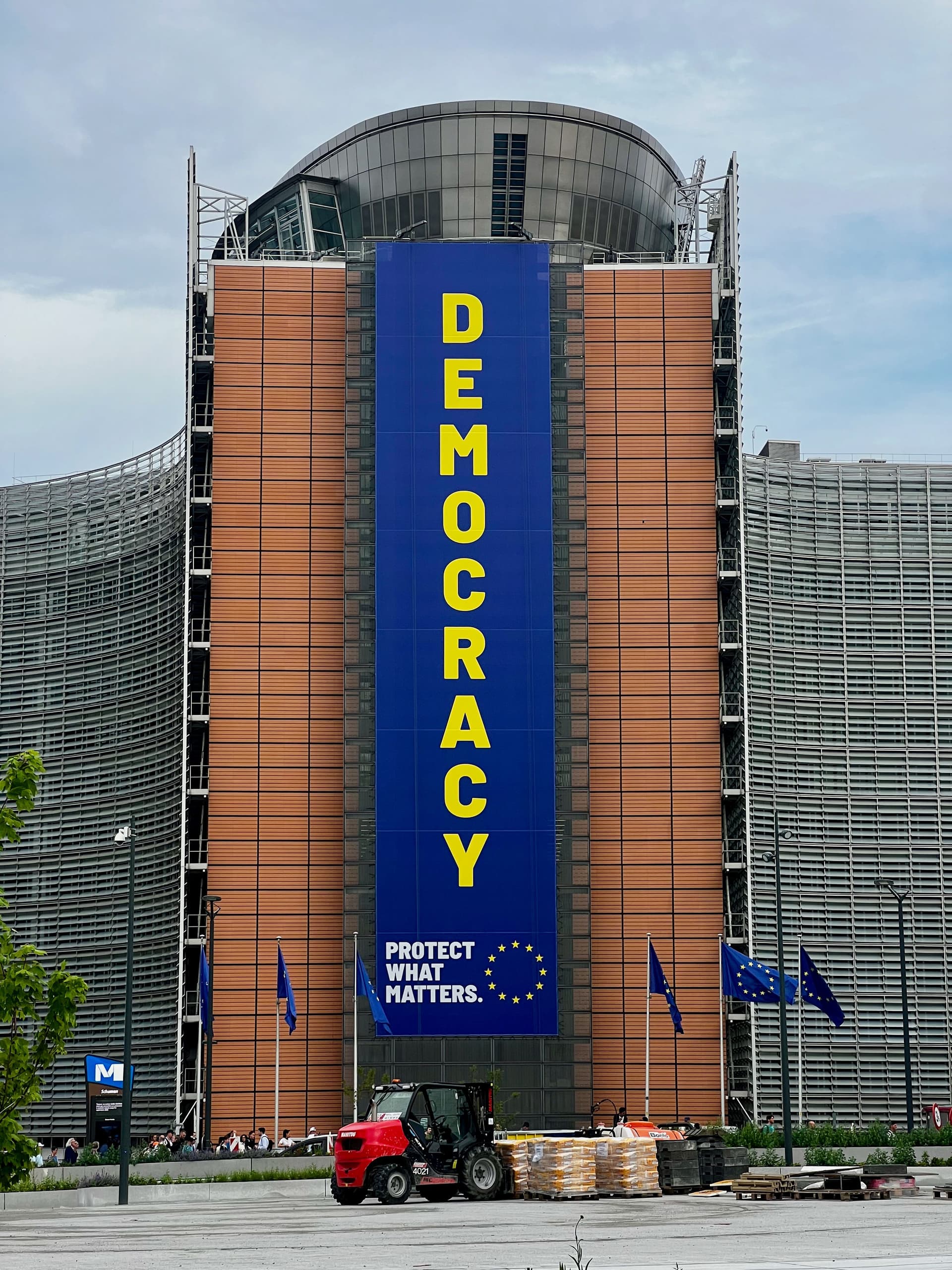 Comisia Europeană avertizează că Uniunea Europeană avansează digital, dar prea lent pentru a-și atinge obiectivele din 2030