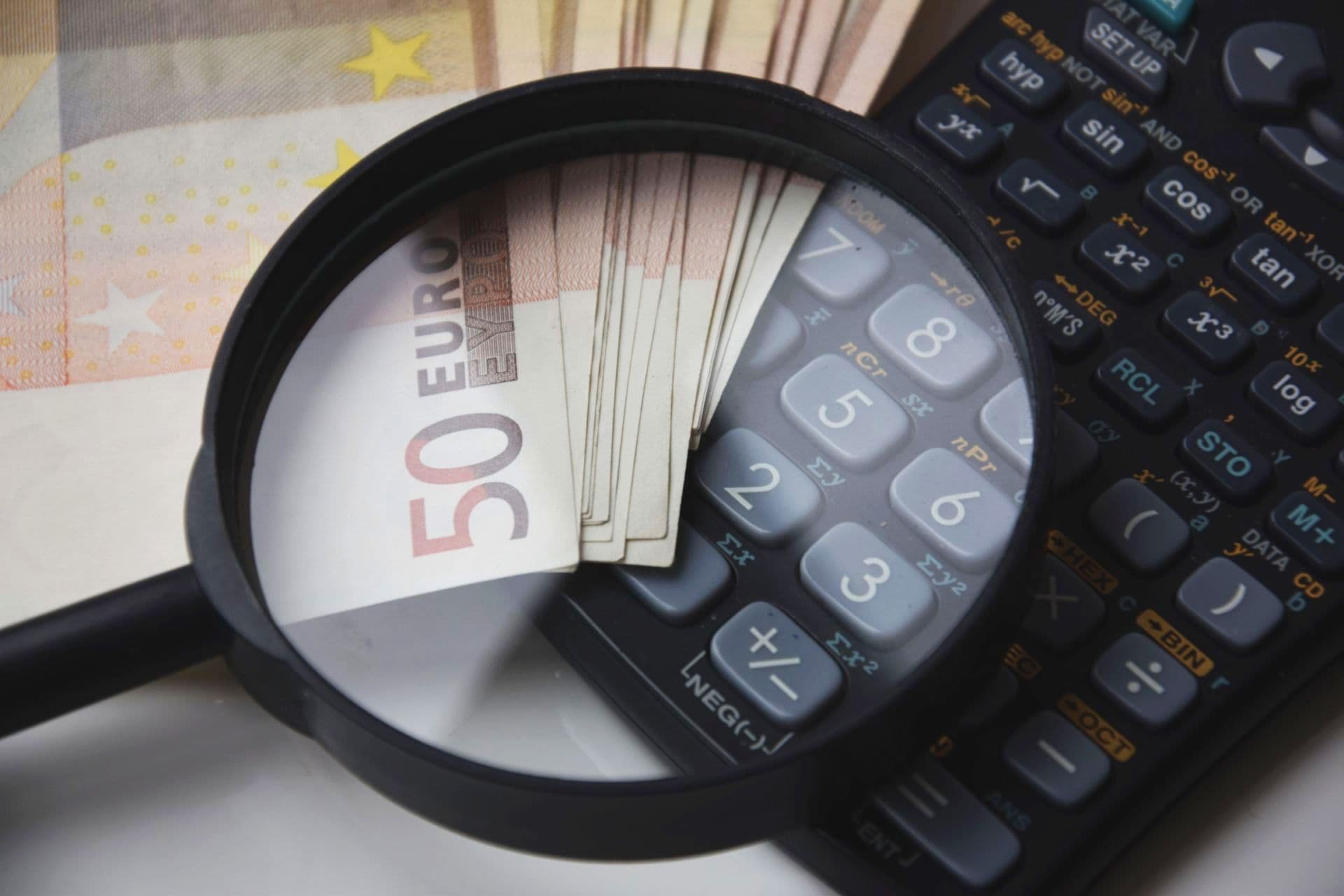 Comisia Europeană spune că bugetul Uniunii Europene a susținut Ucraina, apărarea și competitivitatea în 2025, dar avertizează că flexibilitatea actuală este prea limitată