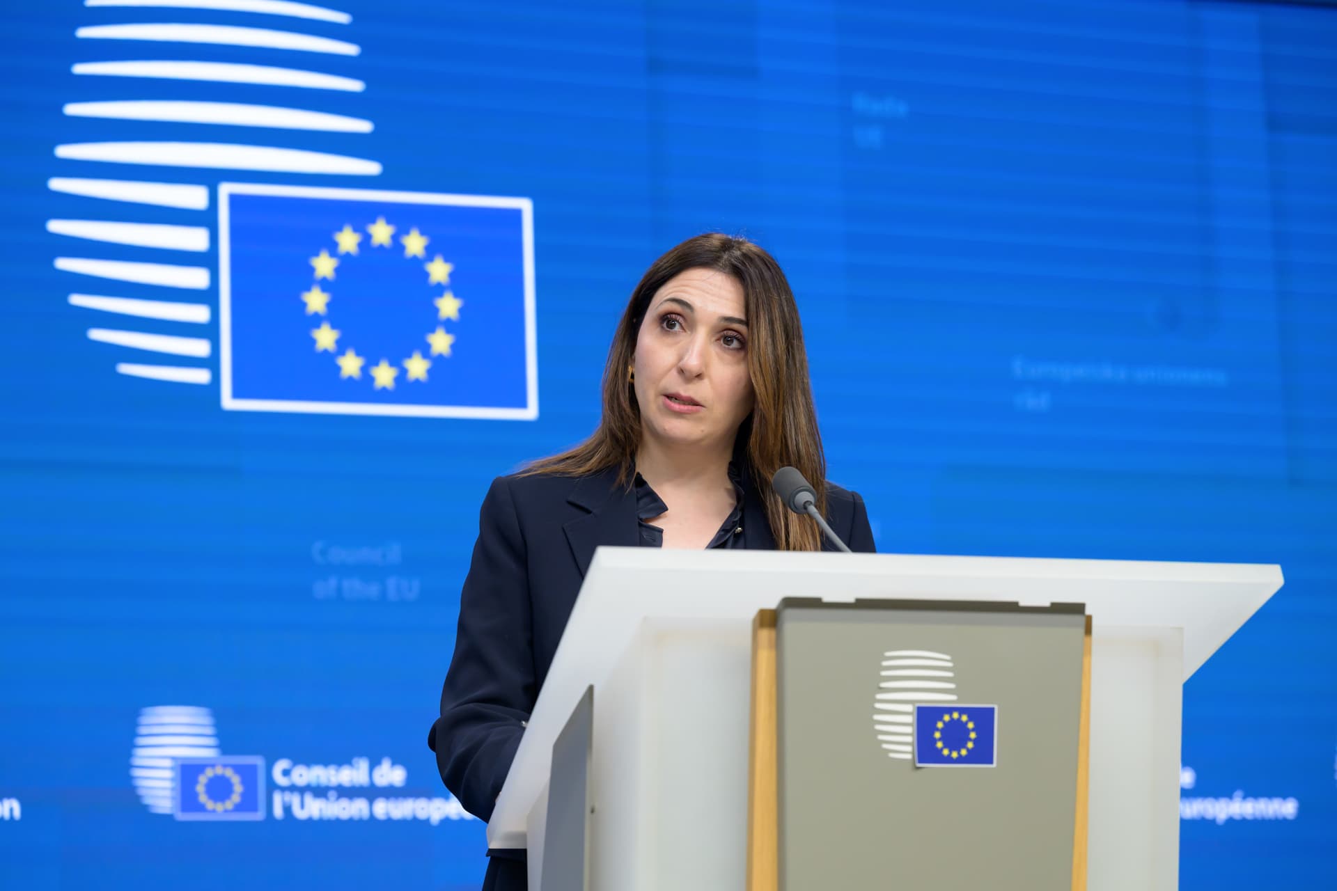 Consiliul UE aprobă mandatul pentru prelungirea protecției datelor la biocide până în 2030, în cadrul pachetului de simplificare Omnibus X