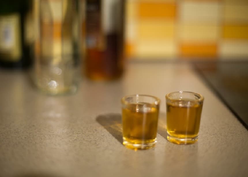 Controverse în Franţa, unde guvernul este reticent în a promova luna ianuarie ca lună a abstinenţei. Macron este văzut ca cel mai pro-alcool preşedinte de după al Doilea Război Mondial