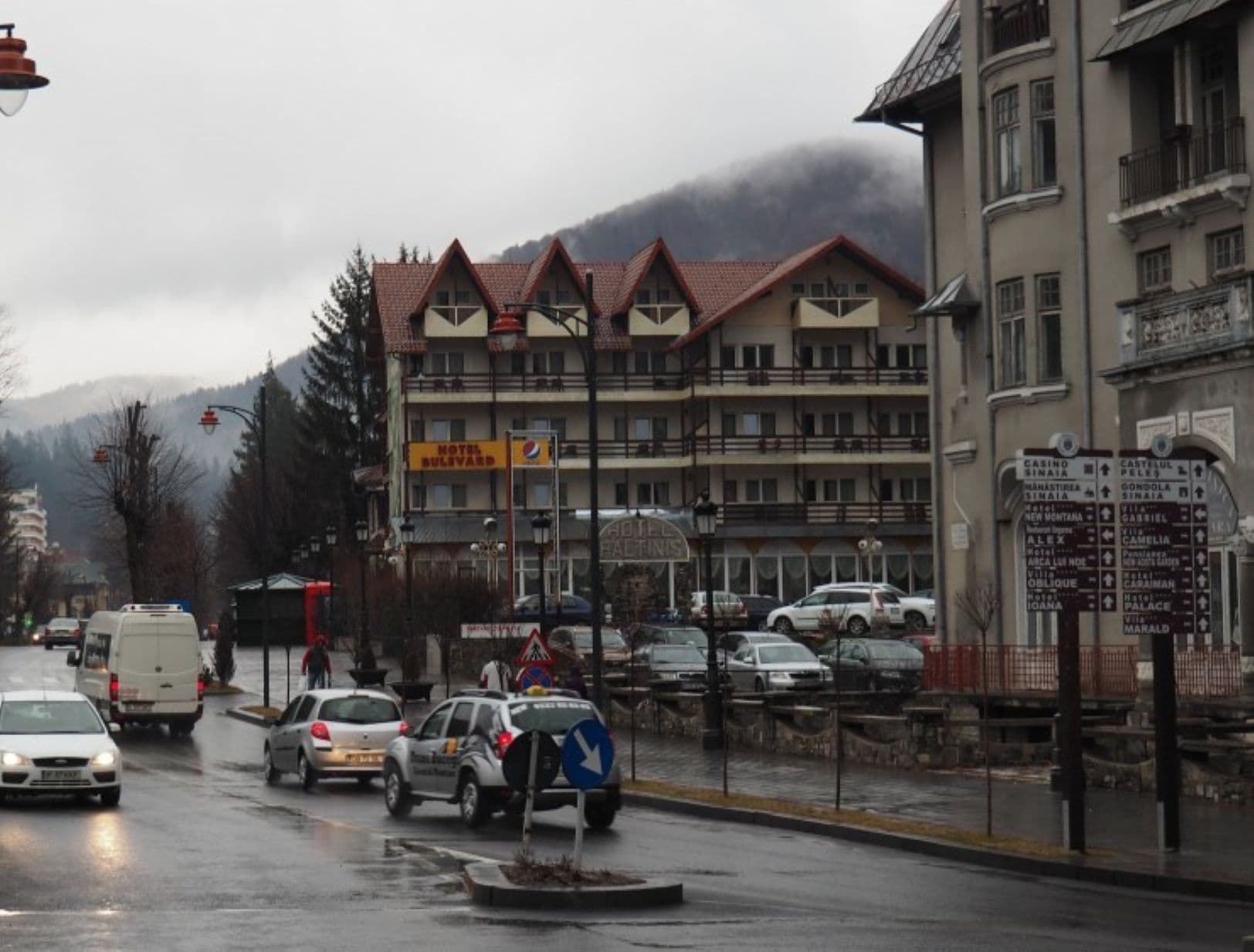 Crăciun pe Valea Prahovei. Zeci de hoteluri și pensiuni sunt goale