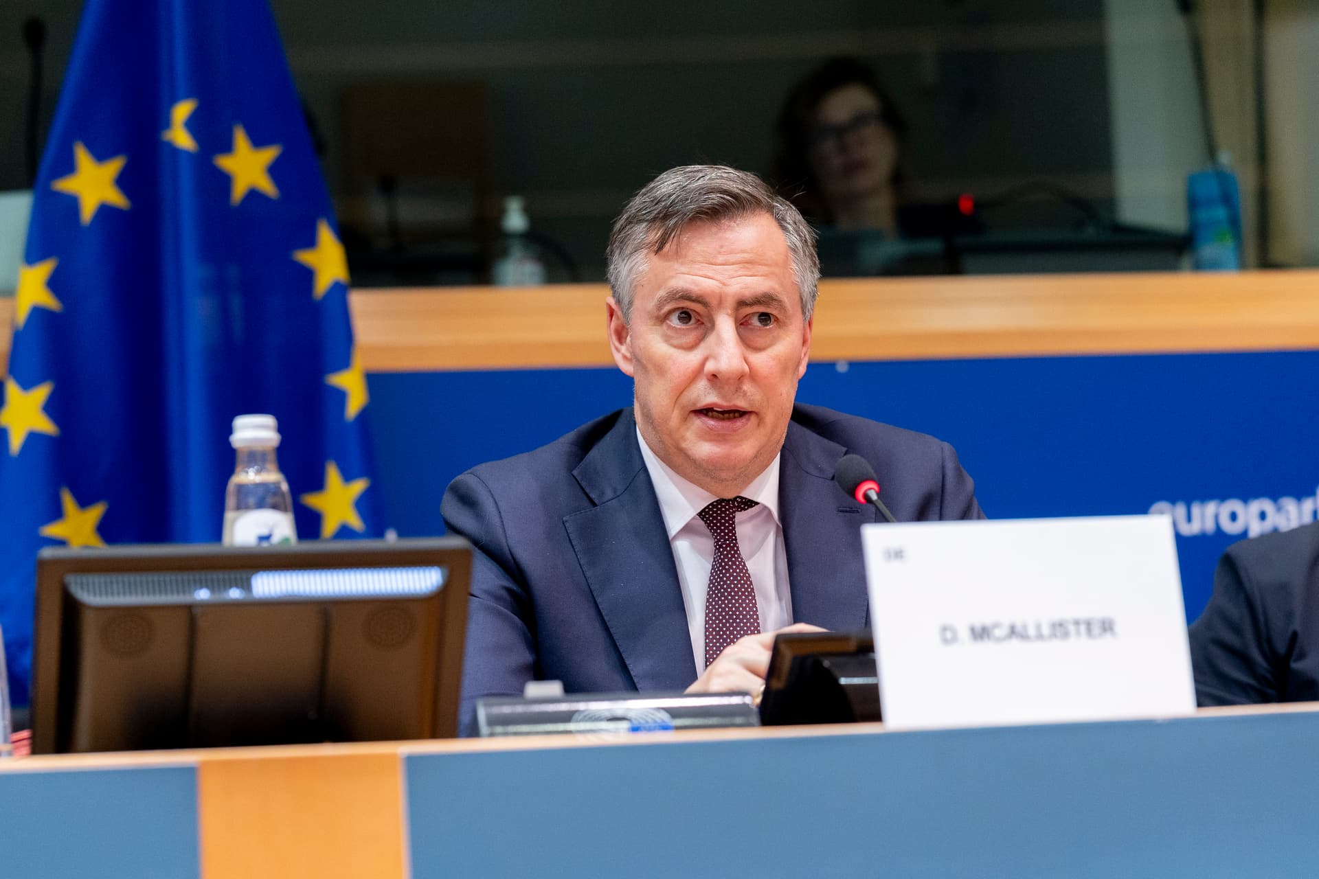 David McAllister avertizează asupra riscului de război regional după evoluțiile din Iran, „un război regional în Orientul Mijlociu trebuie evitat cu orice preț”