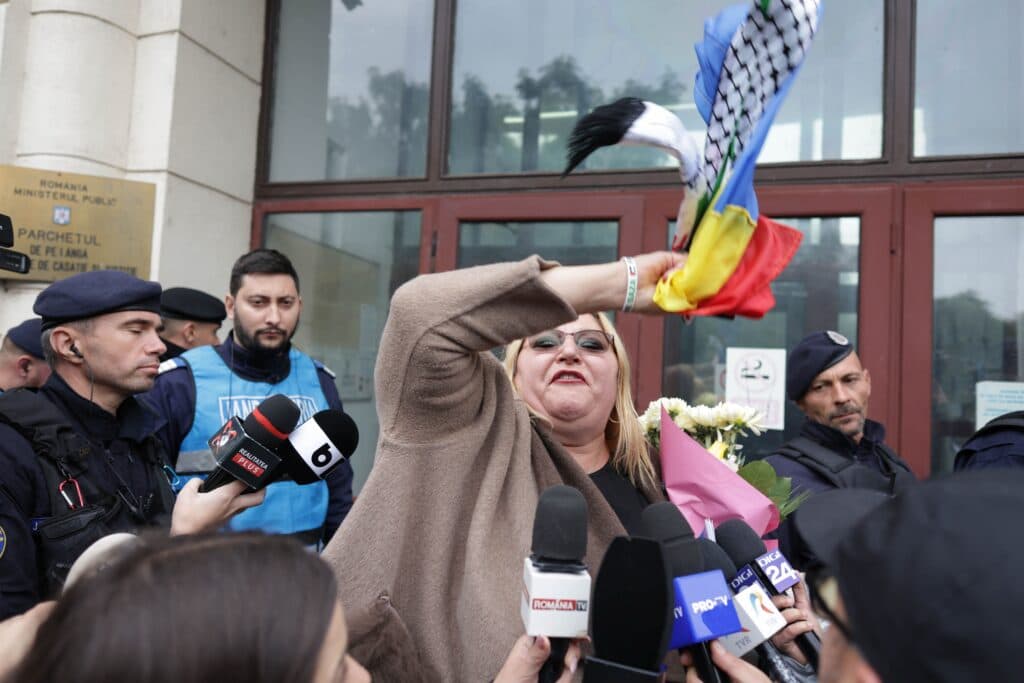 Diana Șoșoacă, audiată la Parchetul General. Ce acuzații i se aduc