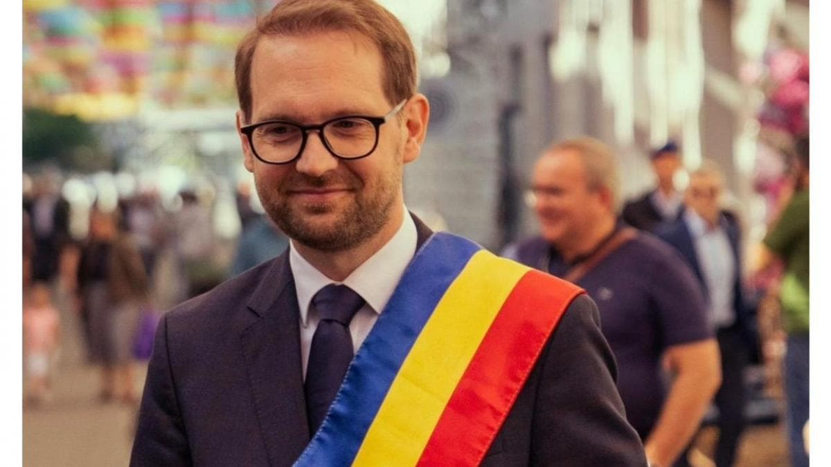 Dominic Fritz depune jurământul pentru obținerea cetățeniei române