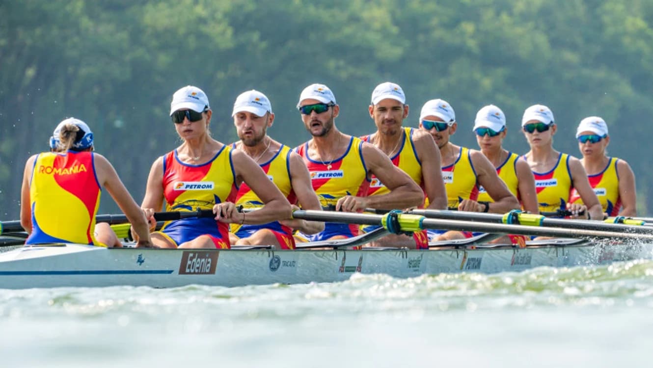 Echipajul de 8+1 mixt a trecut aurul în contul României la Campionatul Mondial de Canotaj