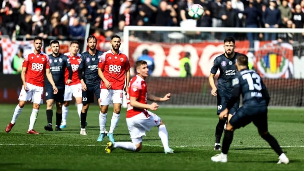 Echipele din SuperLiga României depind într-o bună măsură de sponsorii din lumea pariurilor