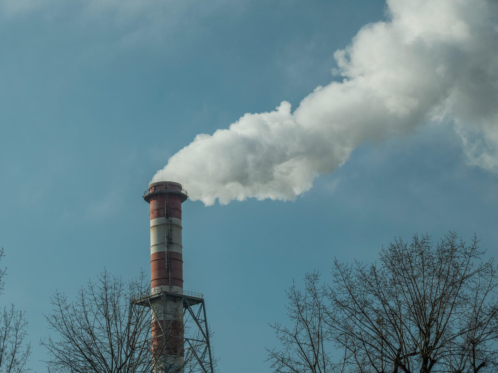 EPPO arestează în Polonia un suspect într-o fraudă legată de programul Clean Air