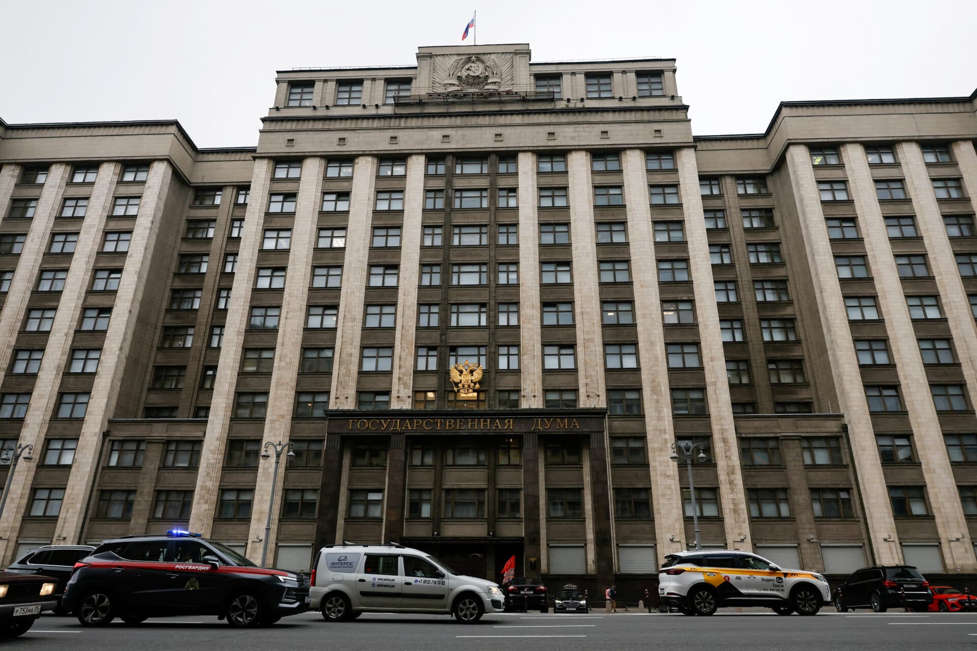 Extinderea controlului asupra internetului în Rusia. Consecințe și controverse