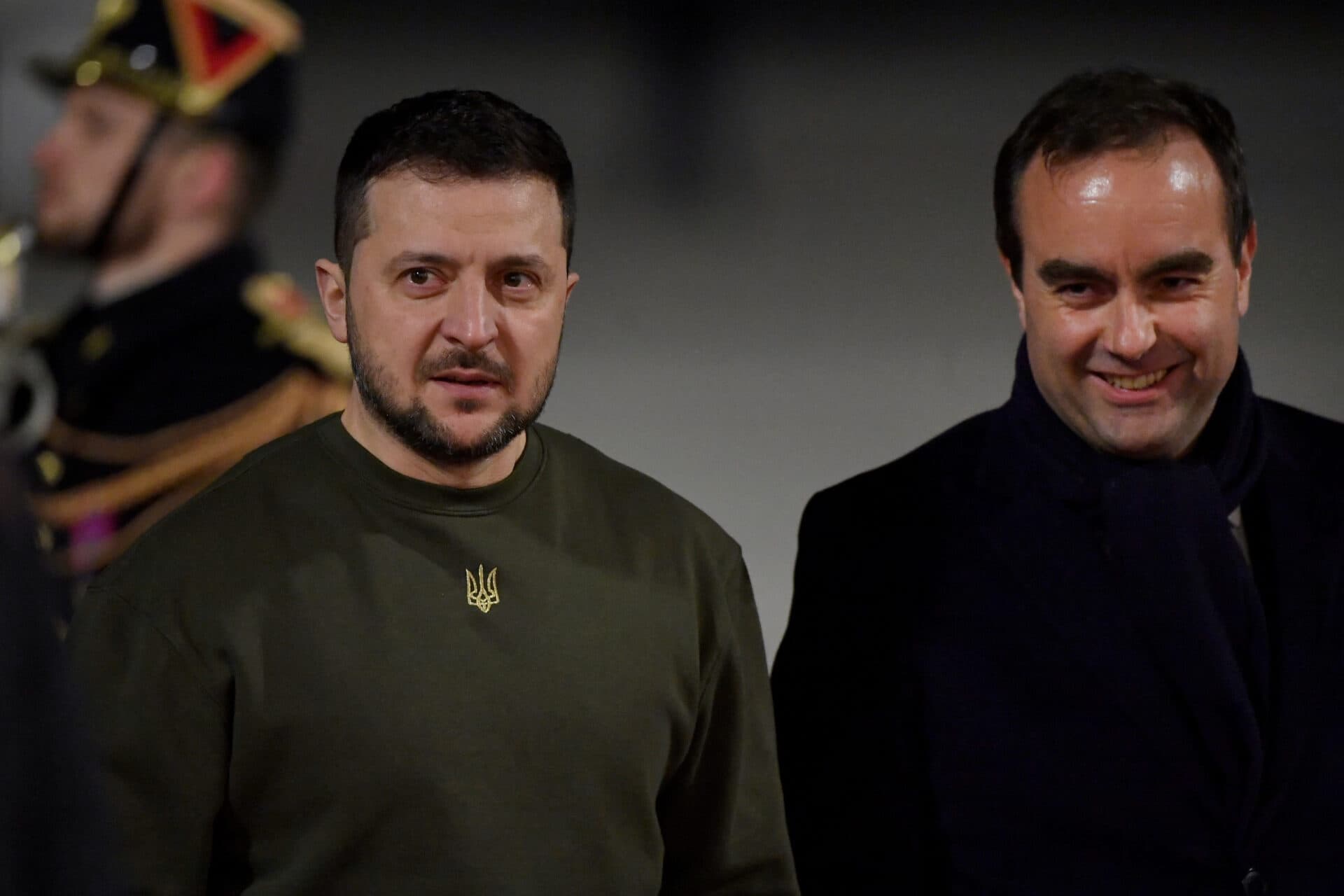 Franța, rezervor de resurse pentru Ucraina în fața dificultăților politice internaționale