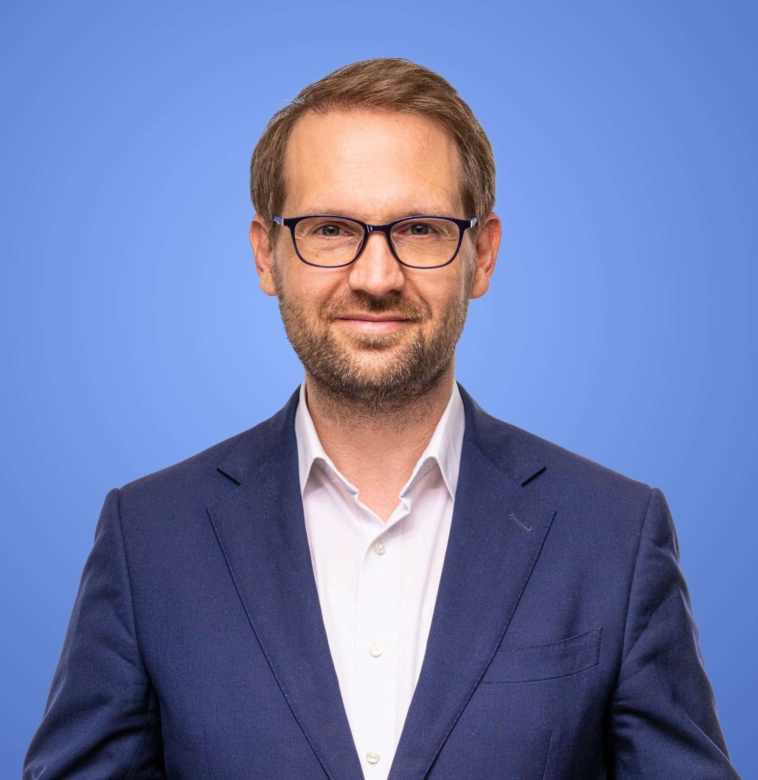 Fritz: „Noi discutăm deschis cu toate partidele democratice”