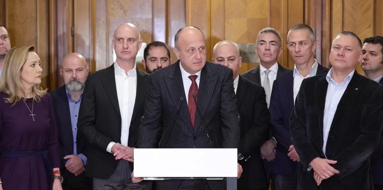 Genesis Property: Aproape 70% dintre tinerii Generaţiei Z au nevoie să lucreze cel puţin 3 zile pe săptămână de la birou pentru a fi productivi şi a colabora eficient cu echipa