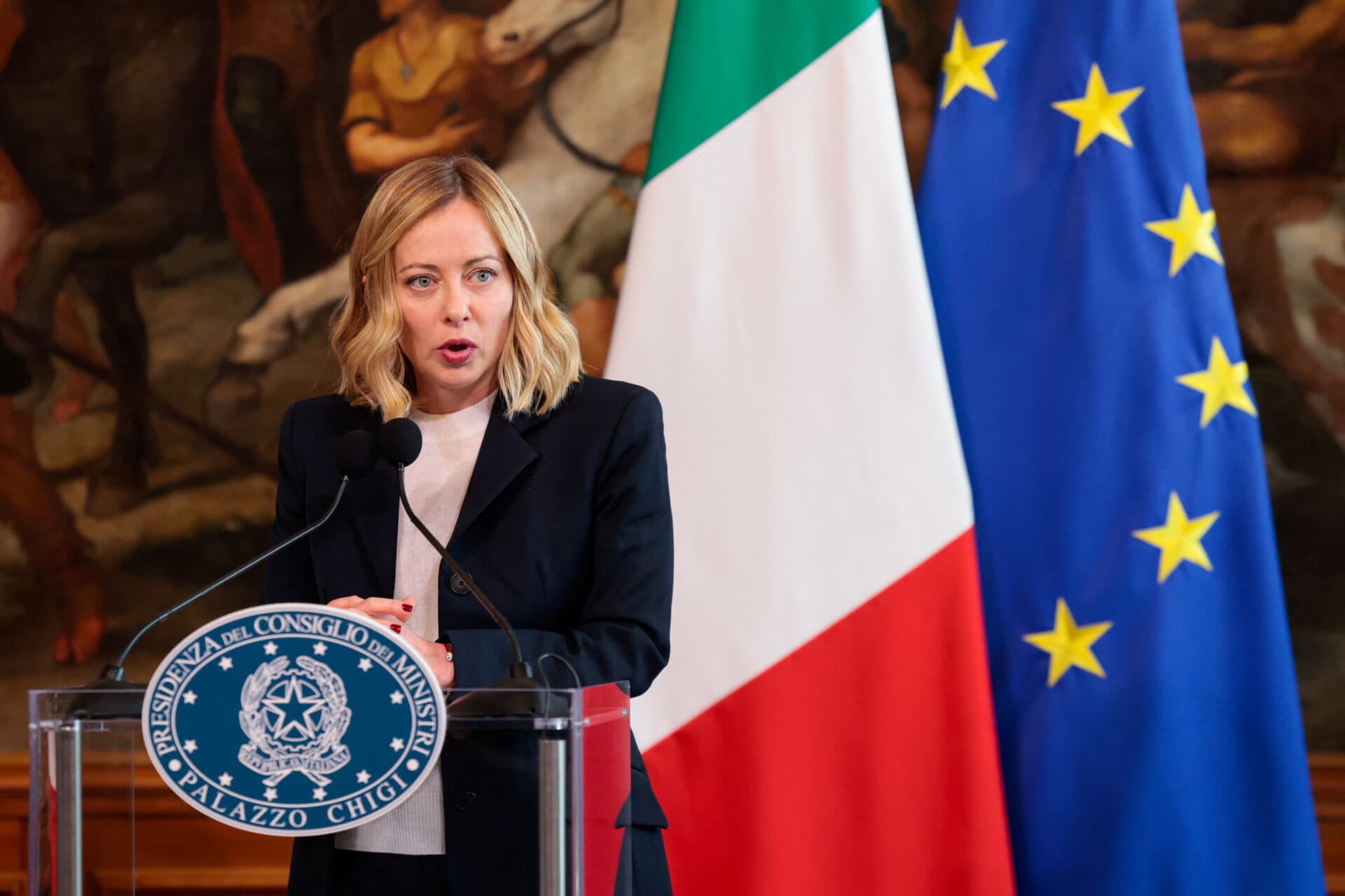 Georgia Meloni, apel la un summit internațional de urgență