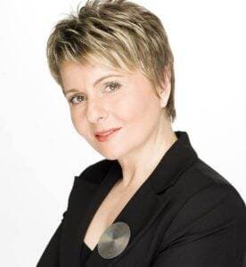 Îndrăgita prezentatoare de televiziune Dana Deac a învins de 6 ori cancerul. Se întoarce pe micile ecrane cu o nouă emisiune!