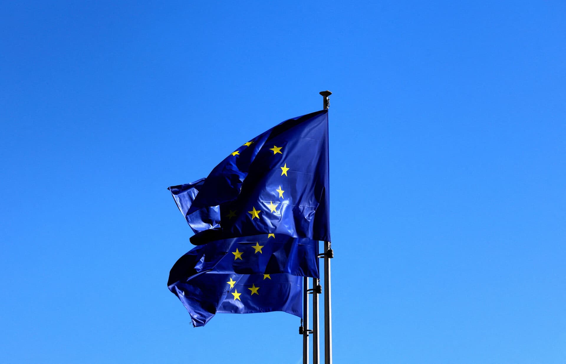Justiție vs. securitate. UE, presată să reformeze politica de expulzare