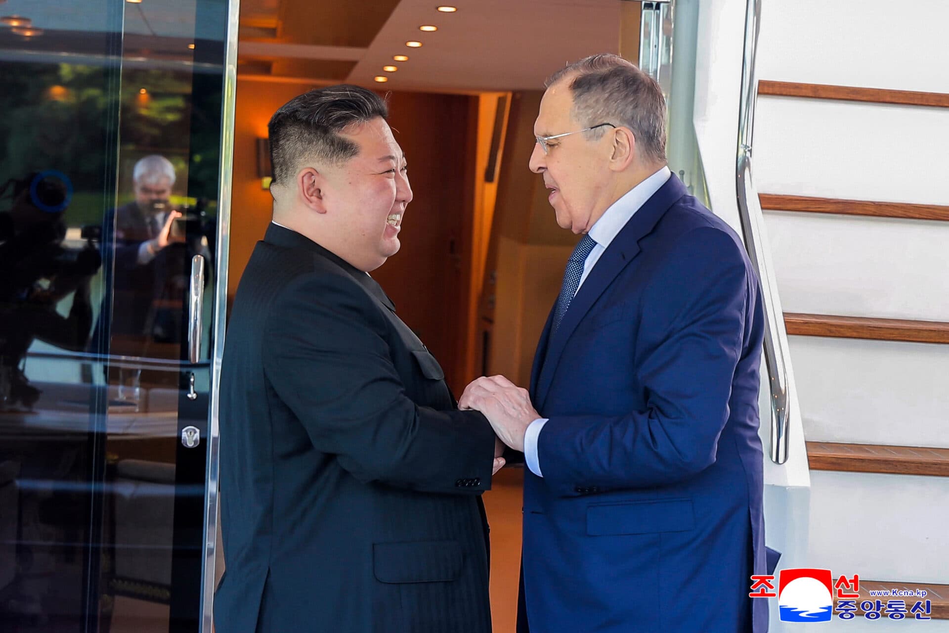 Kim Jong Un își reafirmă sprijinul pentru Rusia: „Sprijinim orice măsură privind criza ucraineană”