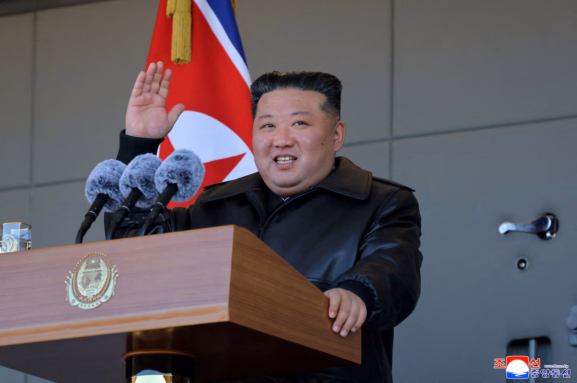 Kim Jong Un se angajează să susțină necondiționat politicile lui Vladimir Putin