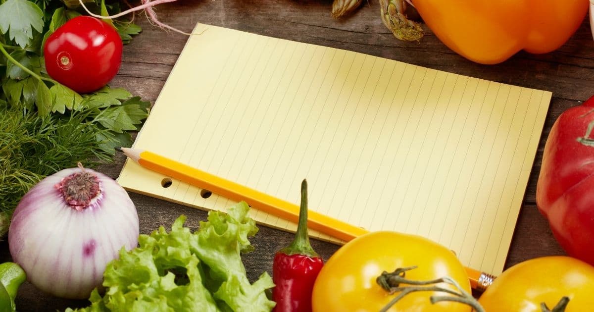 Lista care îți ordonează bugetul. Cumpără cu sens, nu din impuls