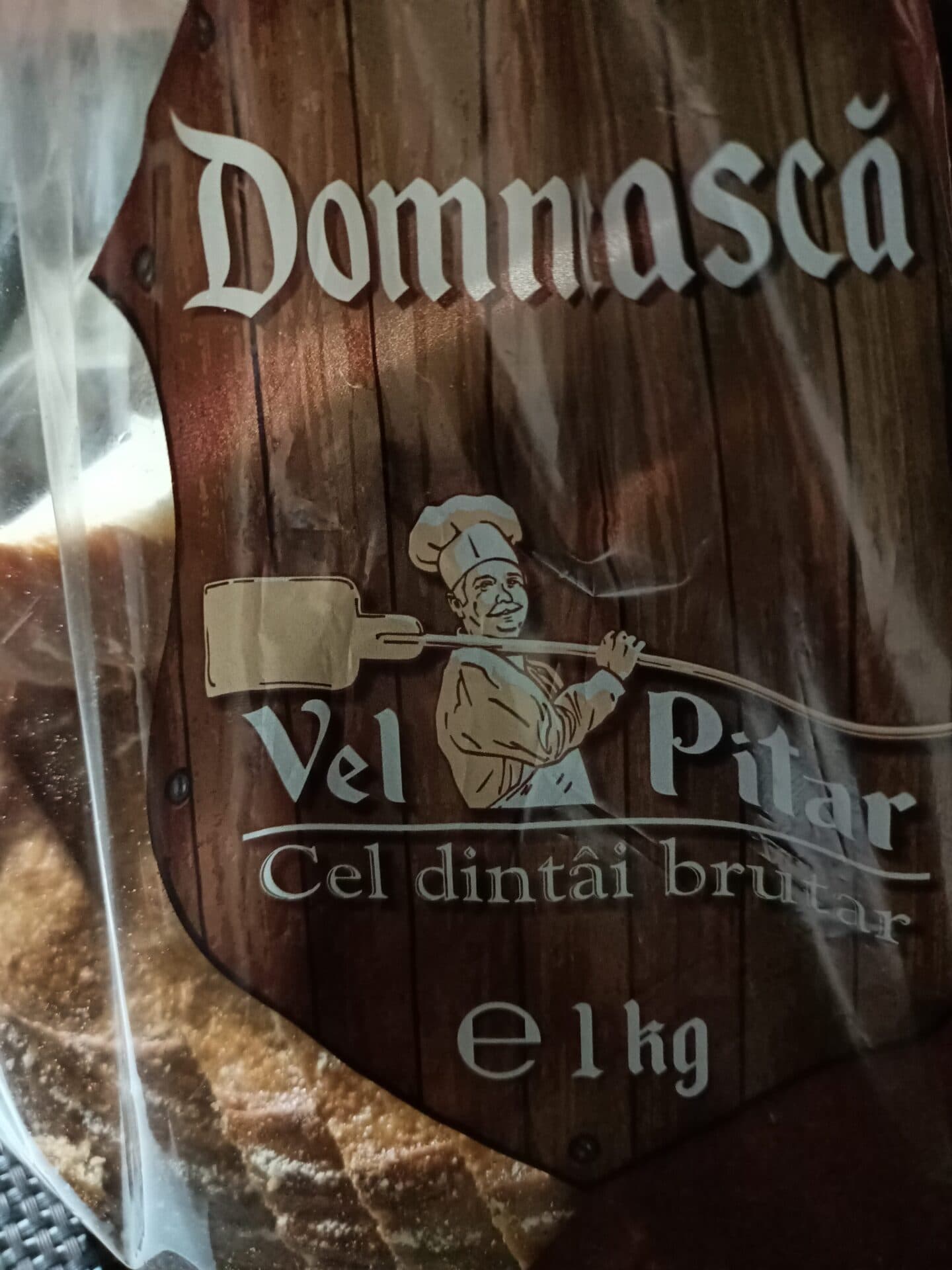 Loturi de pâine Vel Pitar, retrase de la comercializare întrucât pot prezenta fragmente de material plastic