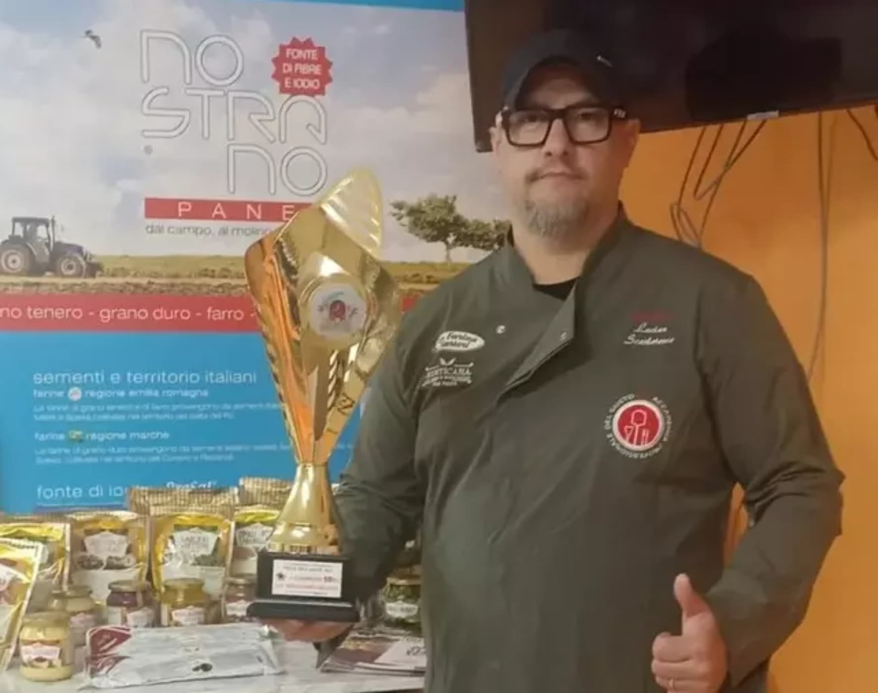 Luciano Scărlătescu, noul campion mondial al pizzei picante. Românul pe gustul italienilor