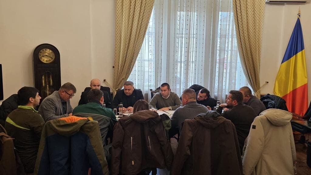 Ministrul Agriculturii, după negocierile cu fermierii: ”Există bani pentru toate problemele lor”