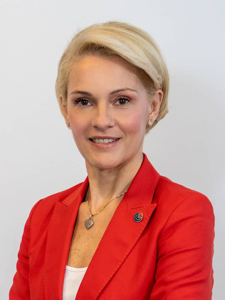Momentul potrivit pentru un MBA este atunci când decizi să te implici temeinic! Bucharest Business School