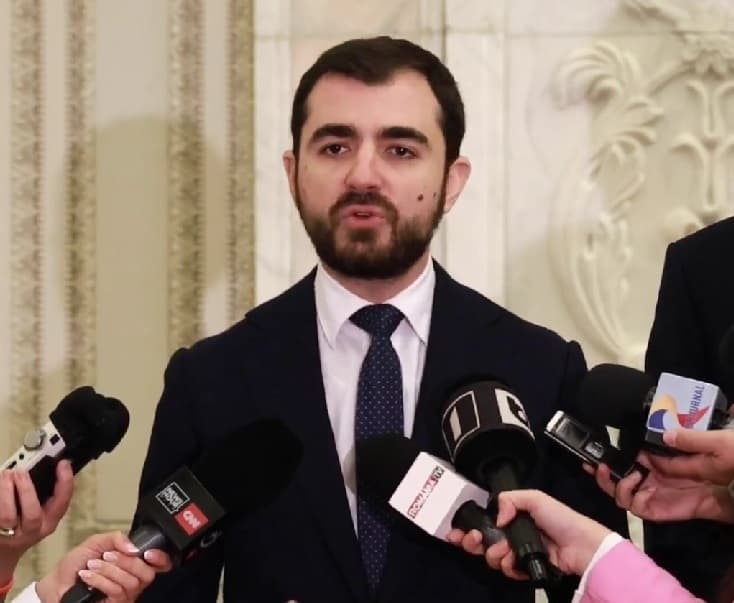Năsui (USR): „Creşterea taxelor este deja plănuită, chiar dacă aţi tot auzit promisiuni că nu vor creşte taxele”