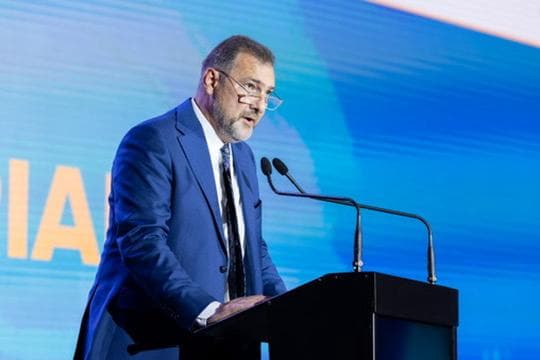 Analiză de Daniel Apostol: ”O miză colosală”