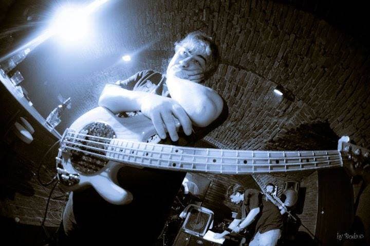 O nouă pierdere în rock-ul românesc! Chitaristul Cristian Ion ”Tibi”, sunetist al trupei Holograf, s-a stins din viață