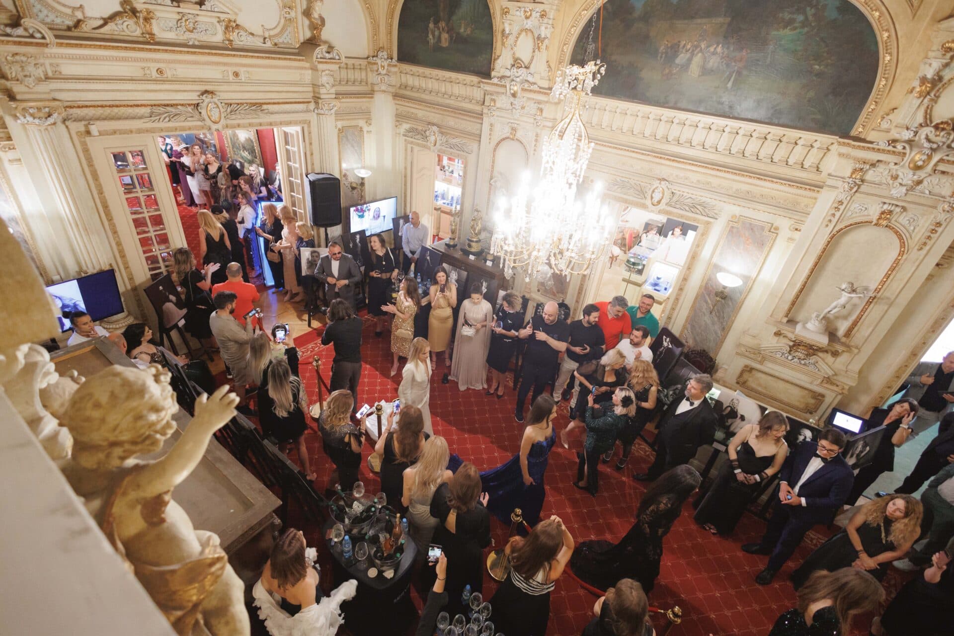 O Seară de Glamour și Artă la Palatul Cesianu Racoviță: Gala Old Hollywood Glam by PhotoArt by Ralf