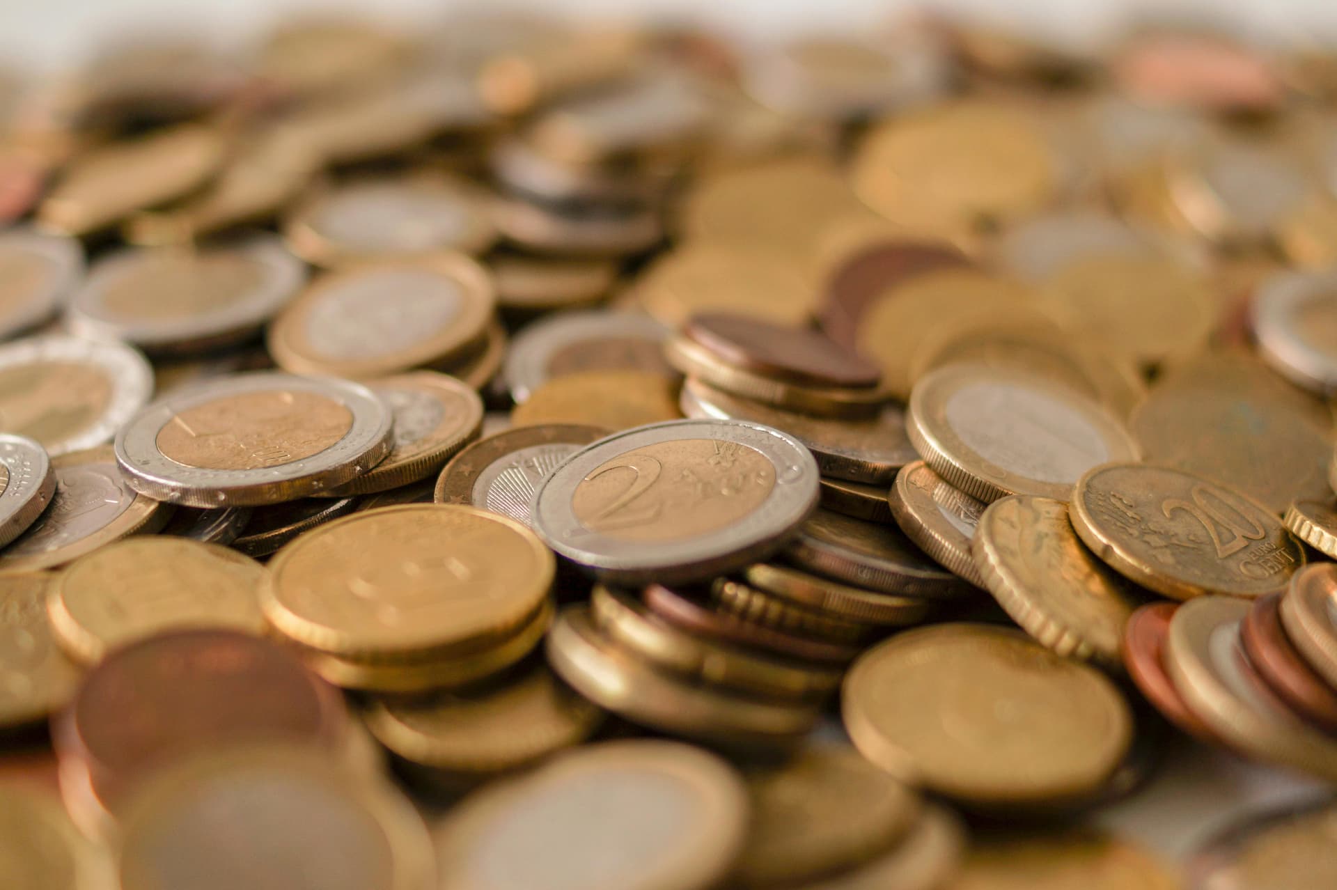 Parlamentul European aprobă reguli mai armonizate privind insolvența companiilor din UE pentru a sprijini investițiile transfrontaliere