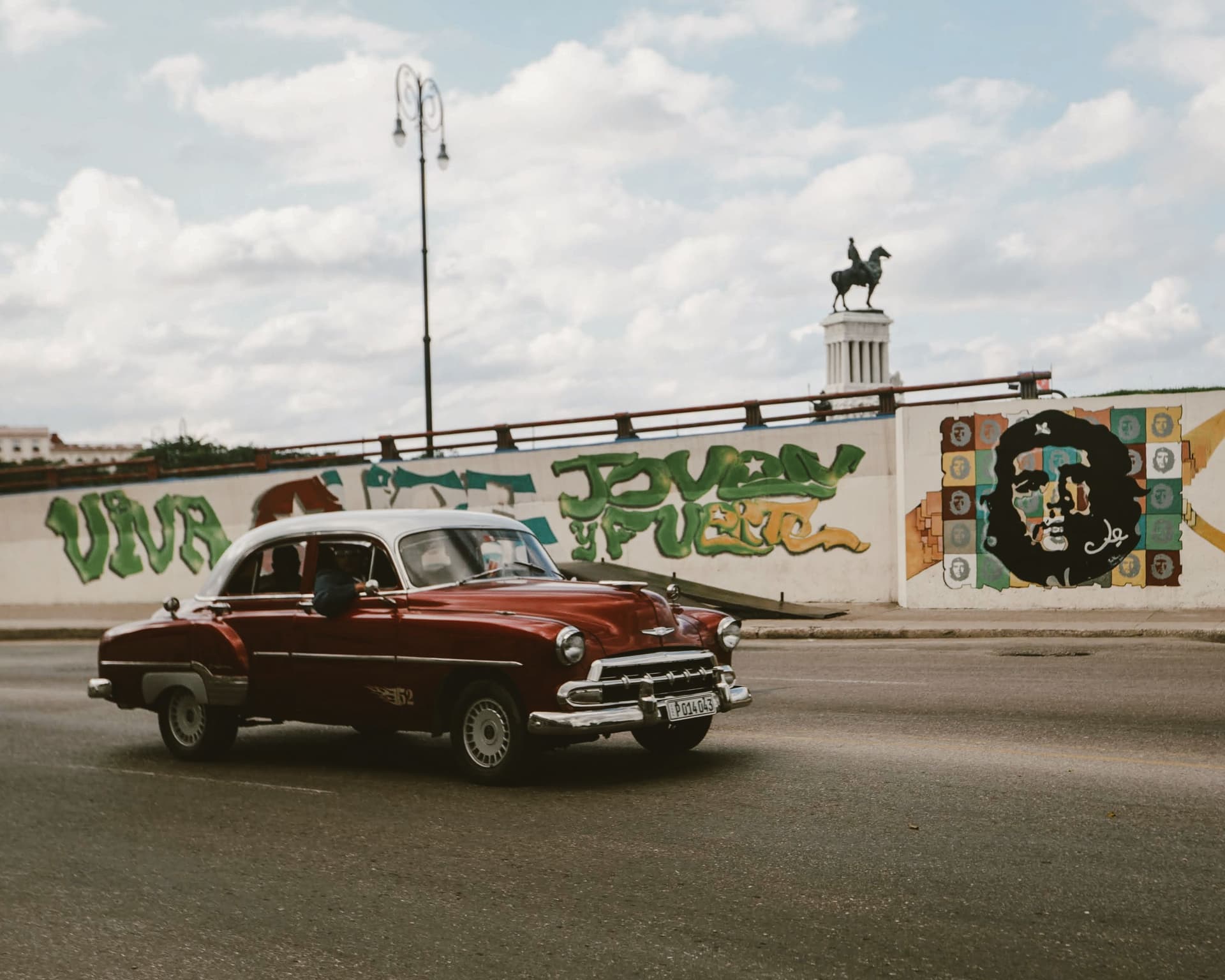 Parlamentul European cere sancțiuni împotriva regimului din Cuba și eliberarea tuturor deținuților politici