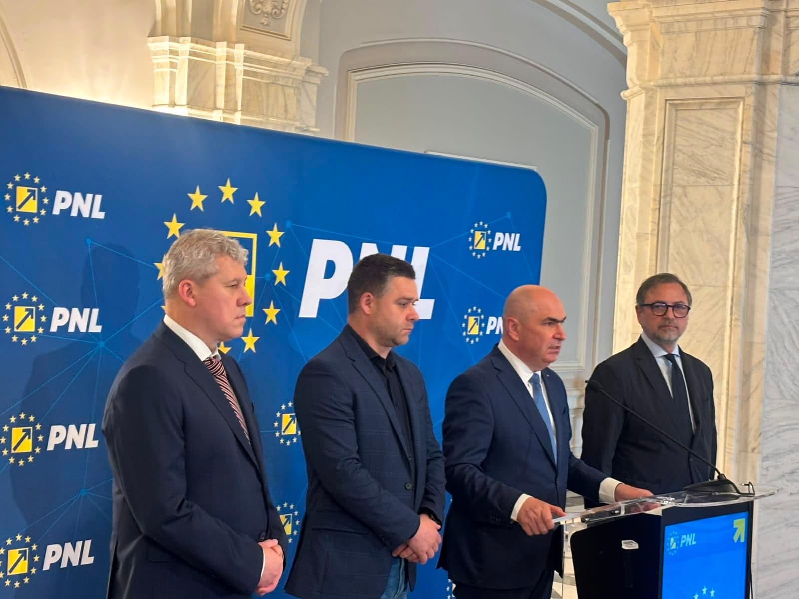 PNL a reconfirmat, prin vot, hotărârea ca partidul să nu facă Guvern cu PSD