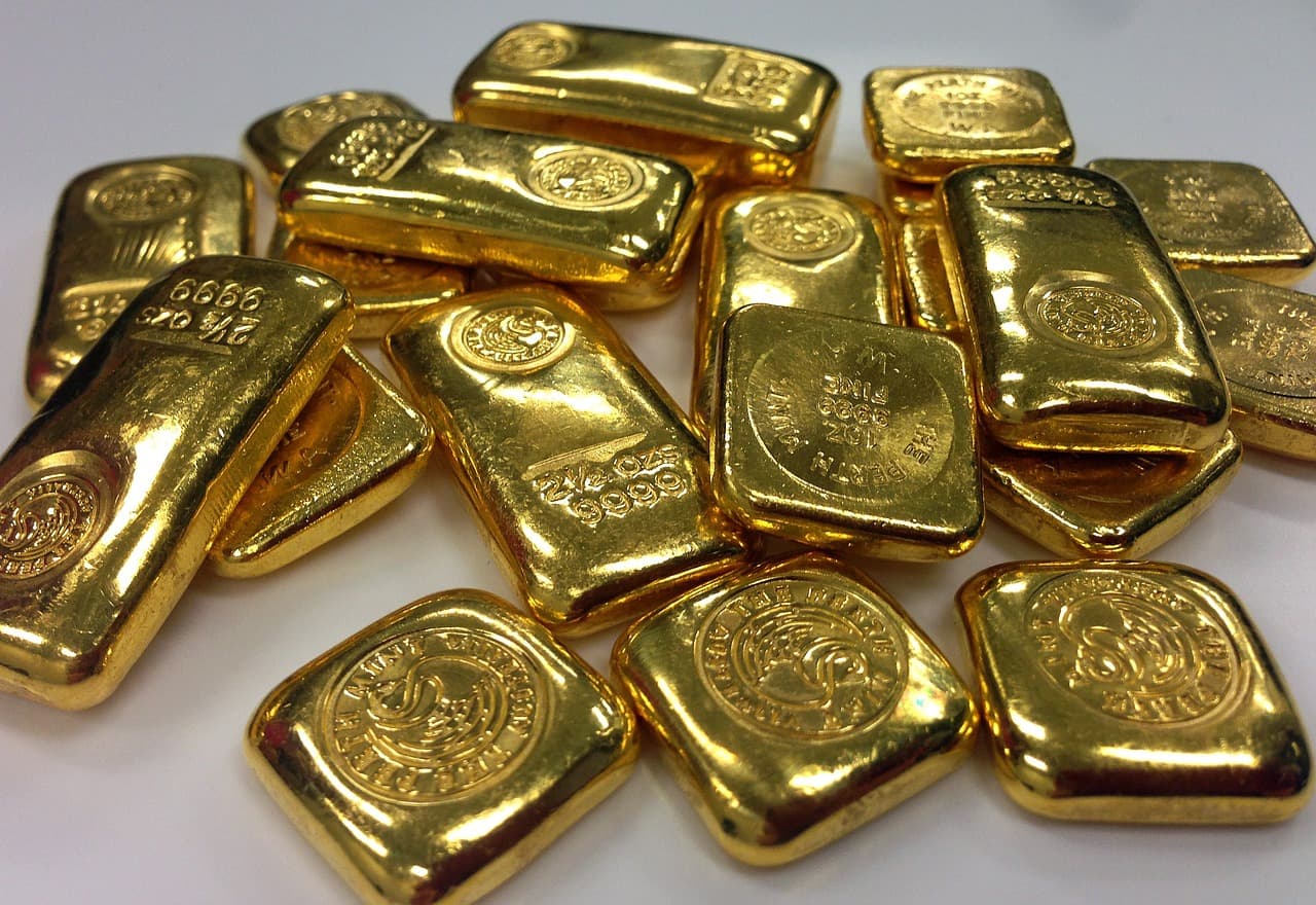 Preţurile aurului şi argintului s-au prăbuşit după numirea la şefia Fed
