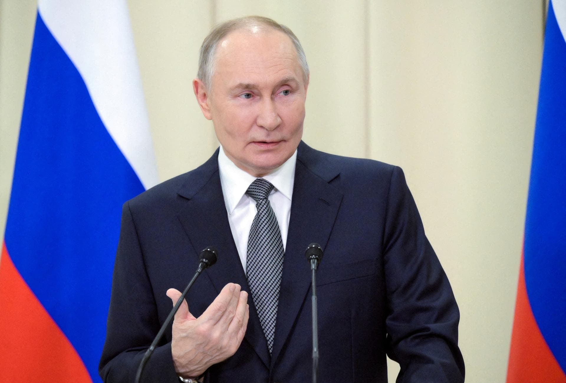 Putin spune că Rusia va "merge înainte" în 2025