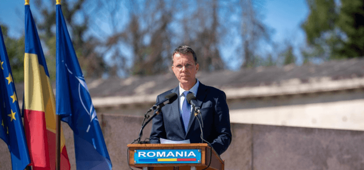 România trimite constant arme în Ucraina. Ce spune ministrul Apărării