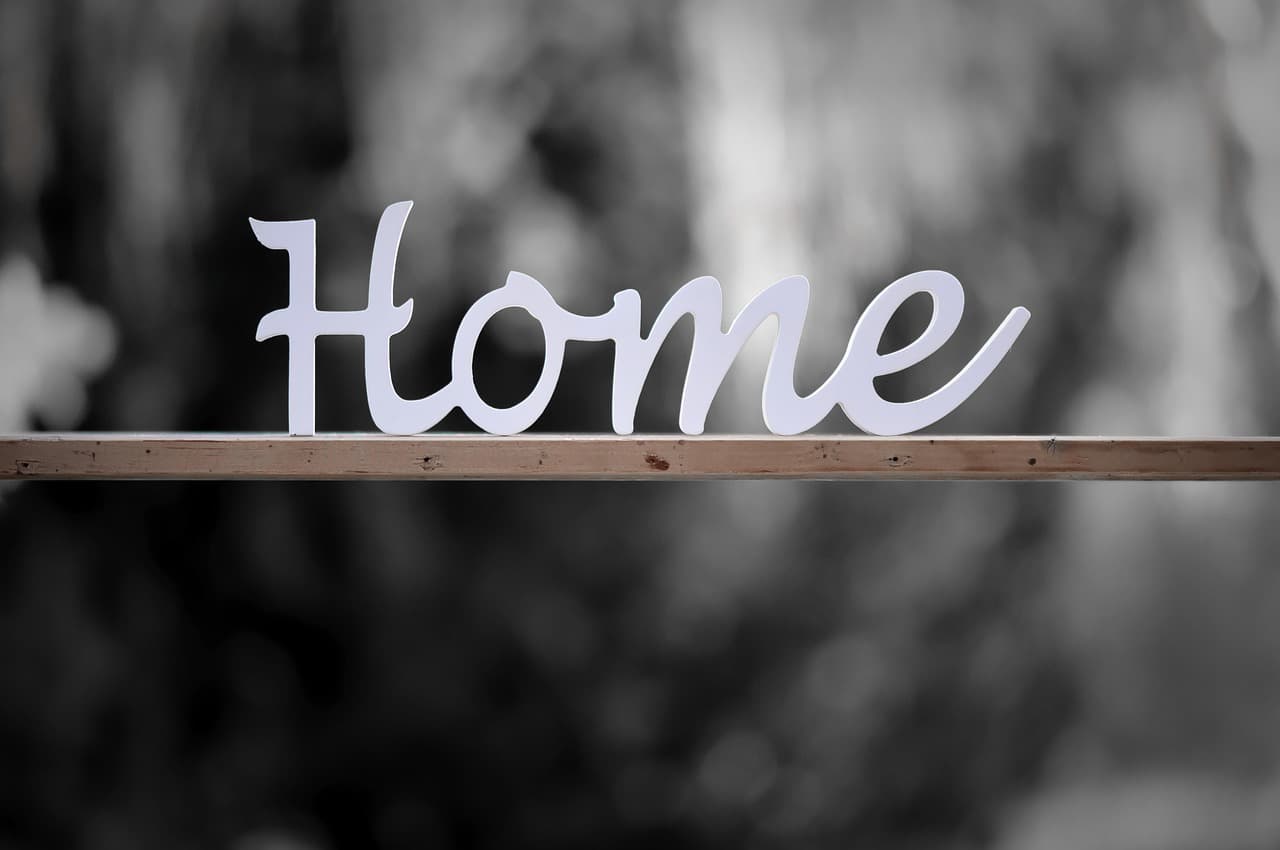 Se ieftinesc casele în toamnă? Analiza pieței imobiliare din România în 2025