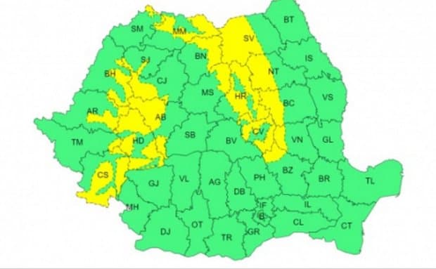 Se întoarce iarna! Alertă ANM de ninsori și viscol