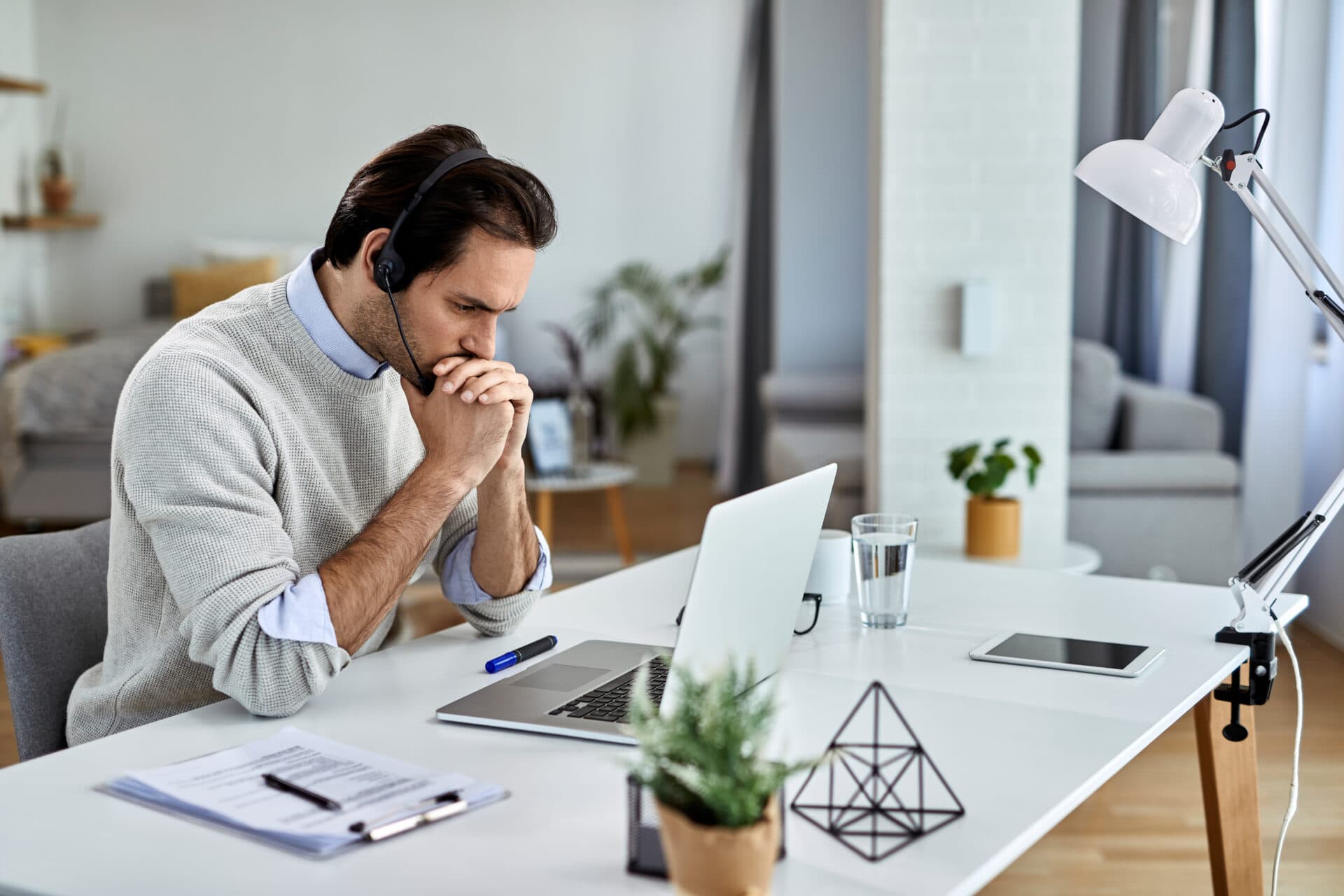 Top 10 greșeli frecvente în comunicarea de business. Cum să le eviți