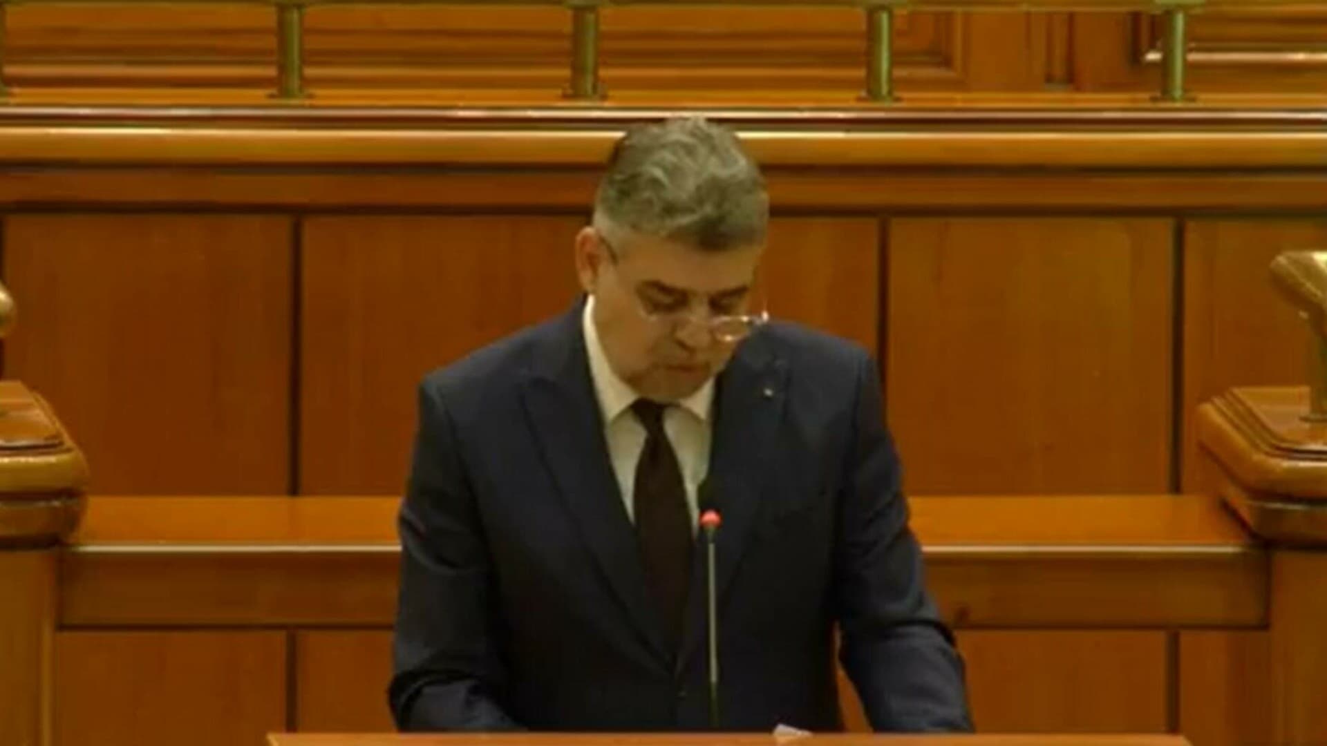 Toţi cei 16 membri ai noului Guvern au primit aviz favorabil în comisii. A început şedinţa pentru învestirea Guvernului