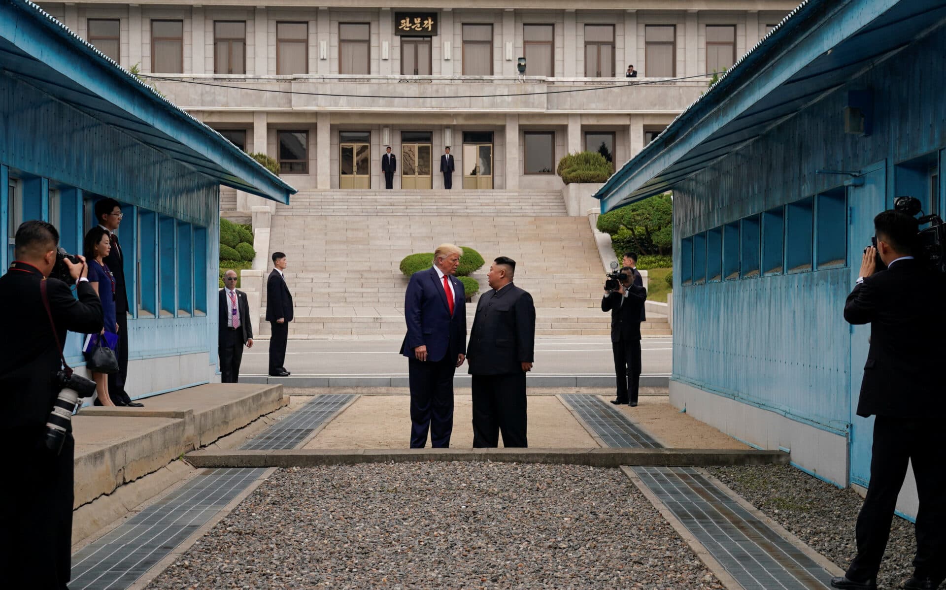 Trump: Voi lua legătura cu Kim Jong Un din nou