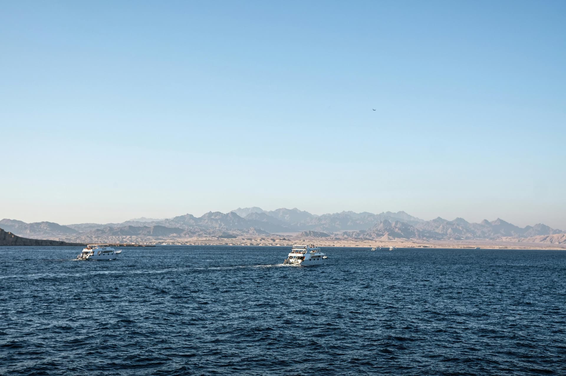 UE extinde rolul operațiunilor navale ASPIDES și ATALANTA în Marea Roșie și Oceanul Indian