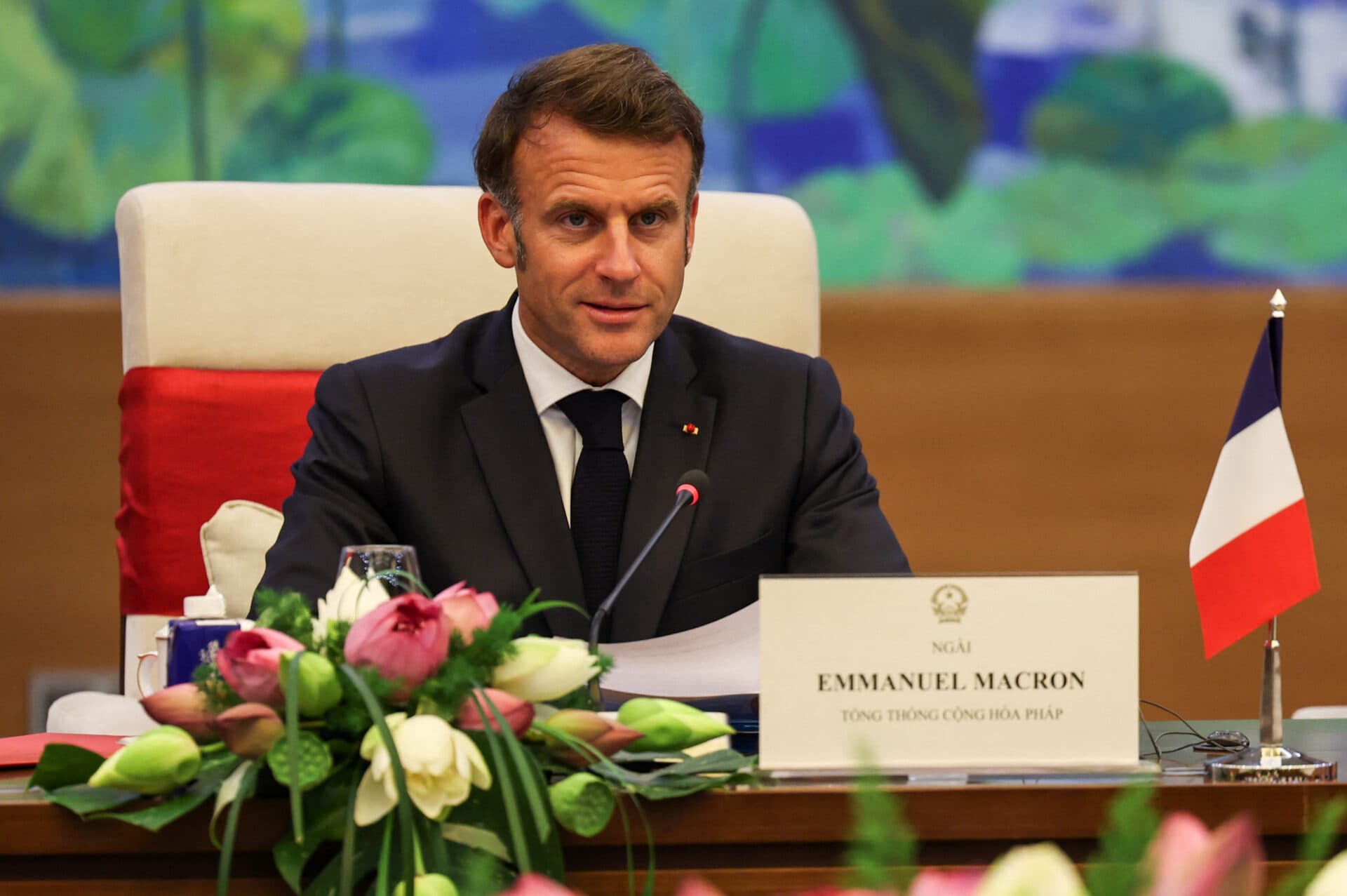 Un pas spre detensionare? Macron, optimist după discuția Trump–von der Leyen