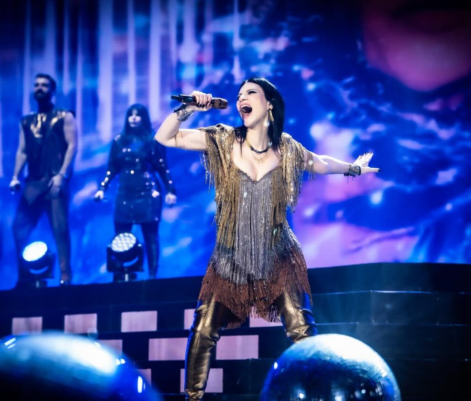 Un român l-a ucis pe unchiul faimoasei Laura Pausini. S-a predat carabinierilor