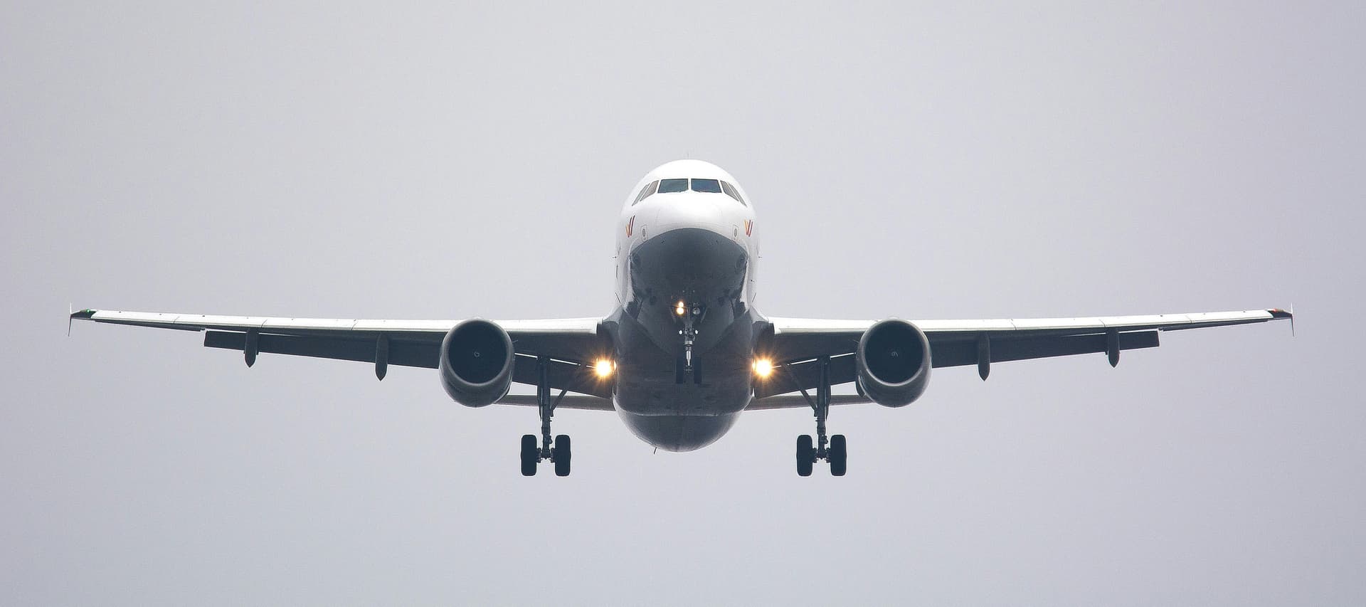 Un zbor finanțat de UE a adus la București încă 134 de cetățeni europeni evacuați din Orientul Mijlociu, totalul repatrierilor depășește 11.000