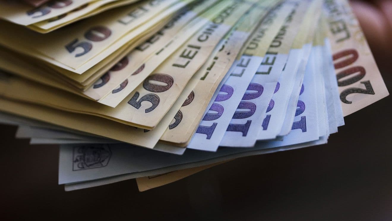 Veste uriașă pentru acești angajați: Sporul de 15% care a intrat în vigoare de la 1 ianuarie