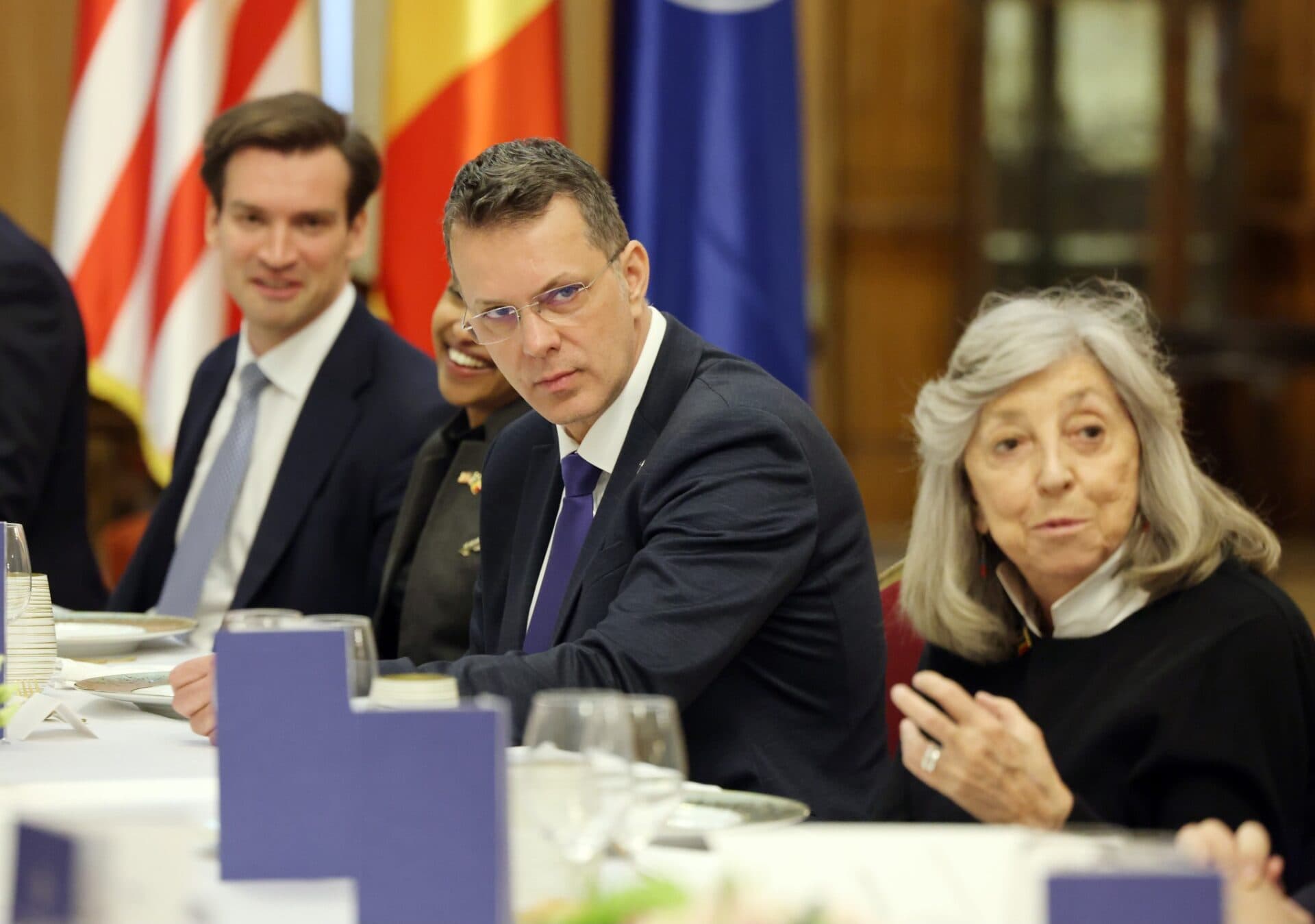 „Visa Waiver rămâne o prioritate pentru USR și România.” Ionuț Moșteanu, discuții intense cu delegația americană