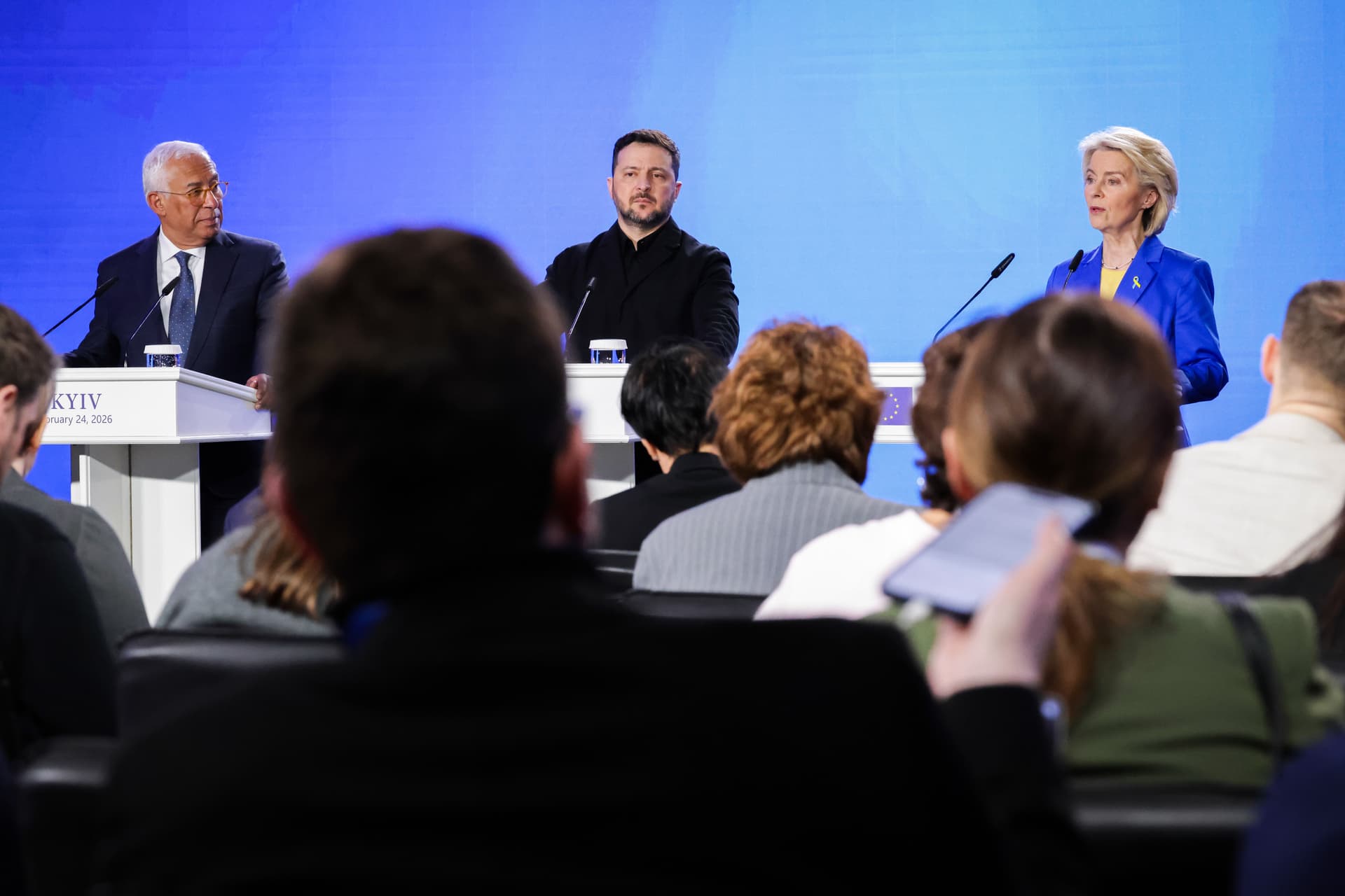 Von der Leyen și Zelenski urmăresc accelerarea împrumutului de sprijin pentru Ucraina și a celui de-al 20-lea pachet de sancțiuni