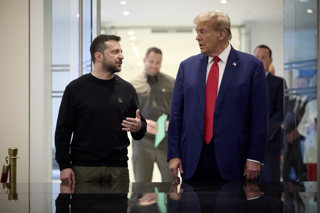 Zelenski, față în față cu Trump la Mar-a-Lago